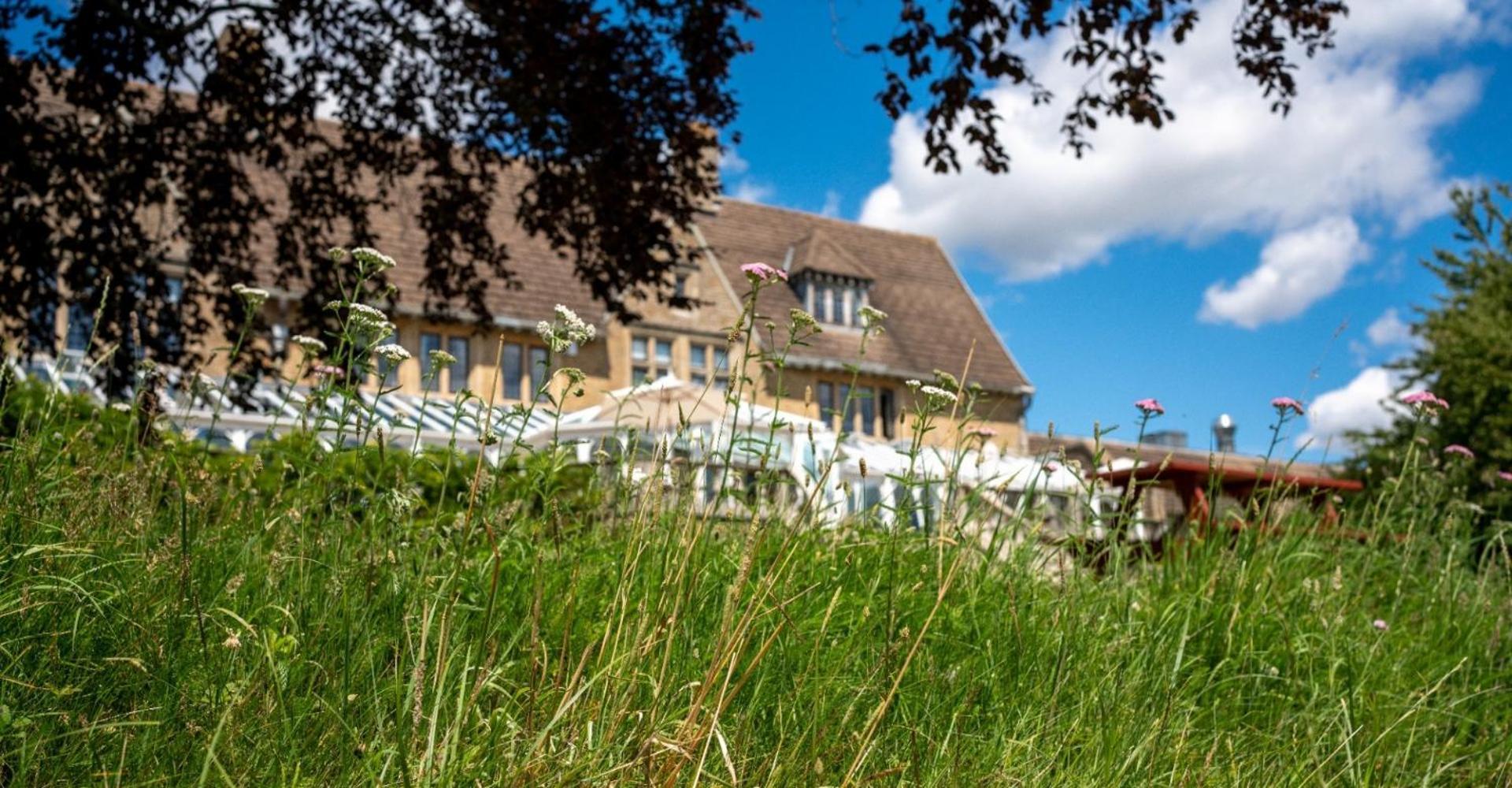 Cricklade House Hotel, Sure Hotel Collection By Best Western Exterior foto